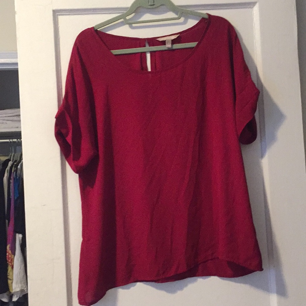 Red chiffon tee